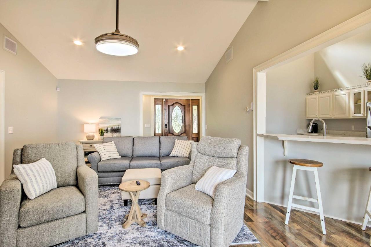Gilbert Lakefront Retreat With Private Dock! Hollywood Point Zewnętrze zdjęcie