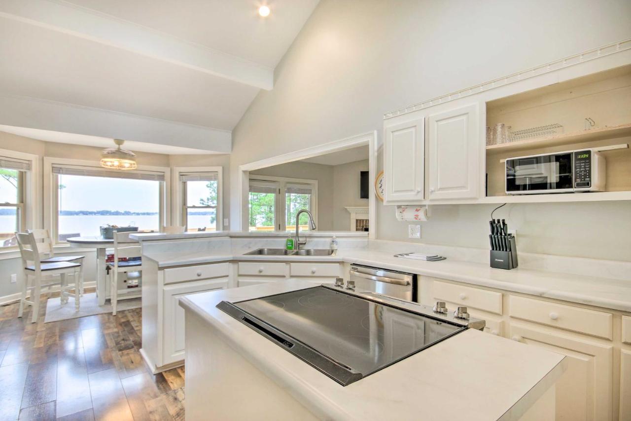 Gilbert Lakefront Retreat With Private Dock! Hollywood Point Zewnętrze zdjęcie