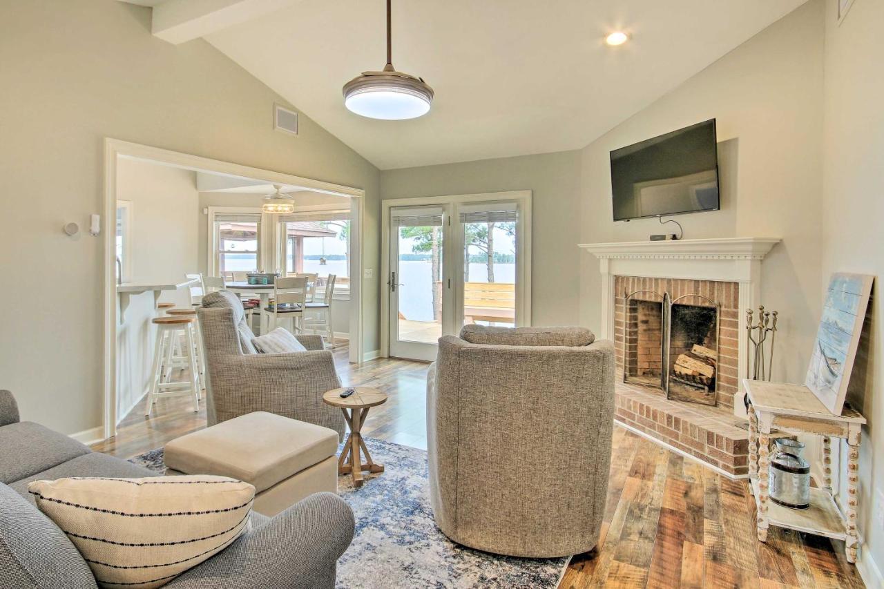 Gilbert Lakefront Retreat With Private Dock! Hollywood Point Zewnętrze zdjęcie